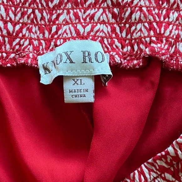 BOGO Knox Rose - Women's XL Chevron Geometric Print Flowy Smocked Shorts - Picture 3 of 4